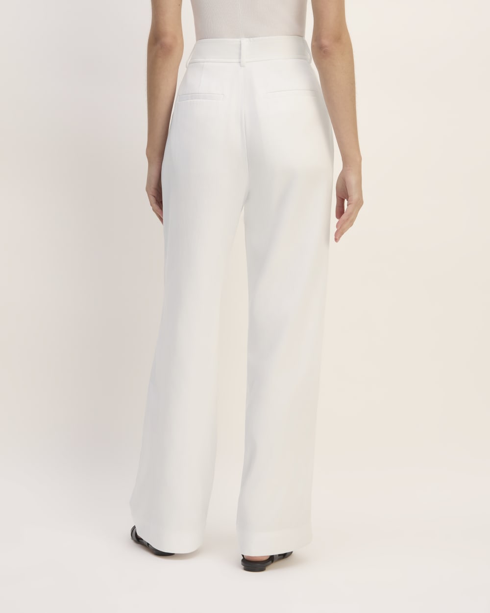 The Draper Pleated Pant in Buttersmooth | White | 30 Inseam - Image 6