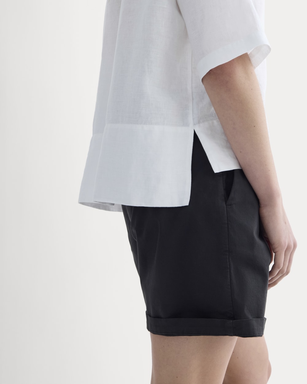 The Boatneck Top in Linen | White - Image 4