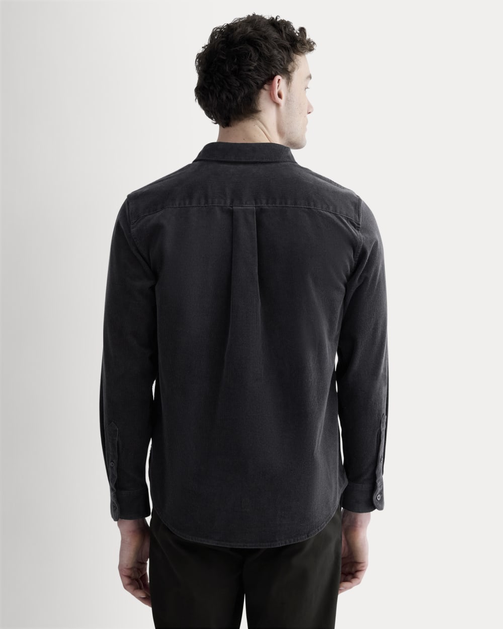 The Classic Shirt in Corduroy | Graphite - Image 5