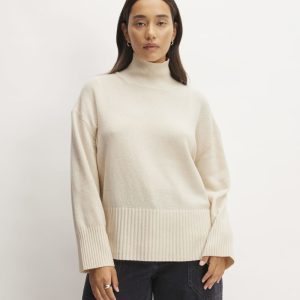The Cashmere Oversized Turtleneck | Bone