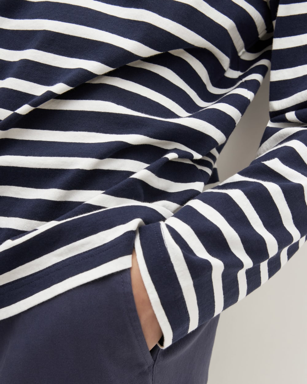 The Premium-Weight Long-Sleeve Mariner Tee | Navy / Bone - Image 5
